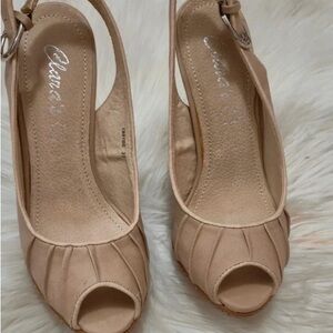 Elegant Nude Peep-Toe Slingback Heels